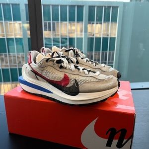 Sacai x Nike vaporwaffle